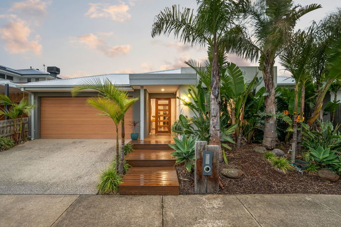 7 Thetis Street