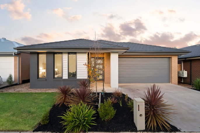 53 Duchess Drive