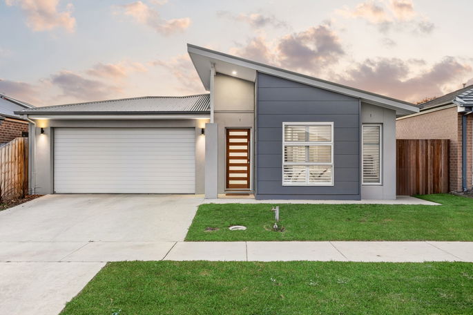 78 Opal Drive