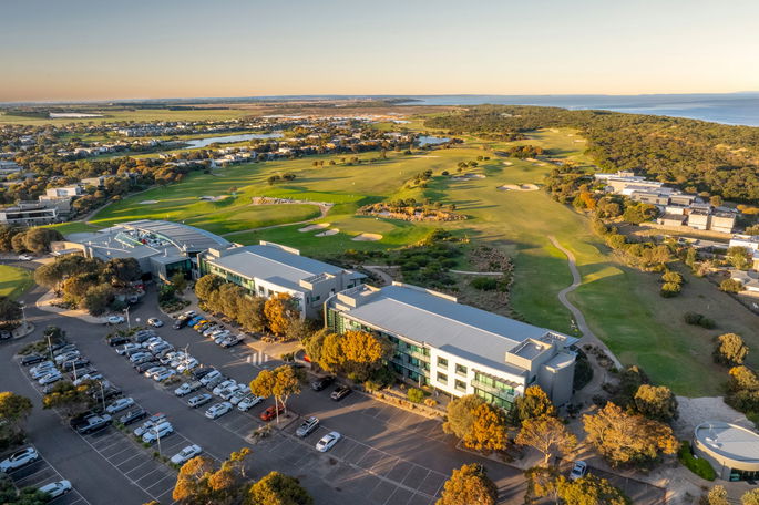 2 Sands Boulevard