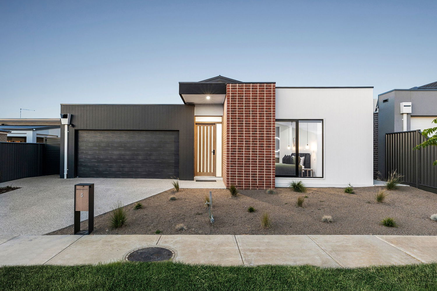 Listing image for 5 Bluebill Street, ST LEONARDS  VIC  3223