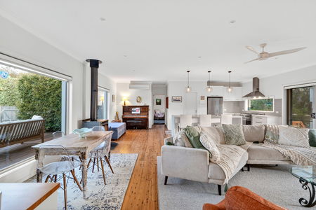 54 Greenfields Drive