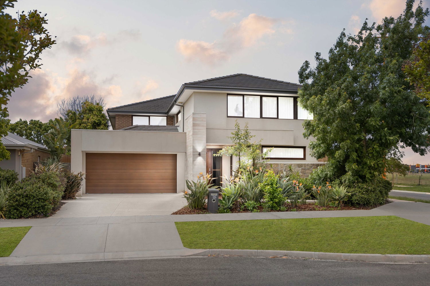 Listing image for 16 Armstrong Boulevard, MOUNT DUNEED  VIC  3217