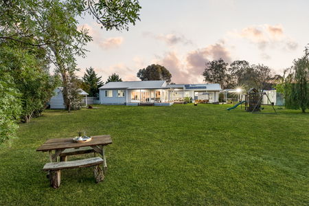 21-23 Barrabool Crescent