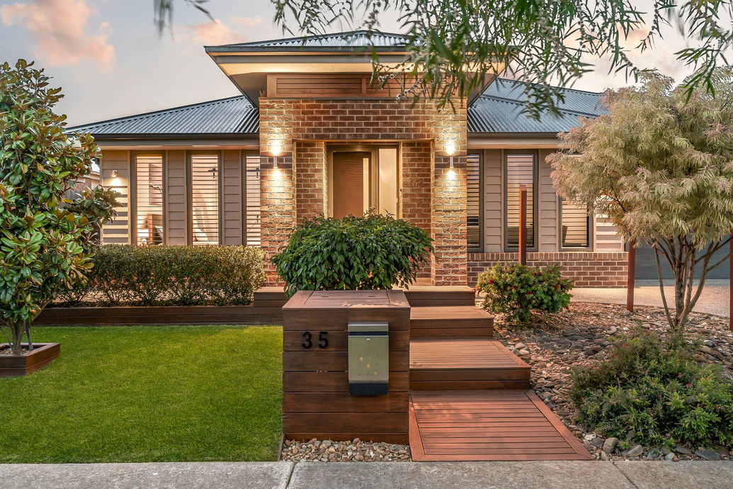 Video of 35 Prevelly Circuit, ARMSTRONG CREEK  VIC  3217