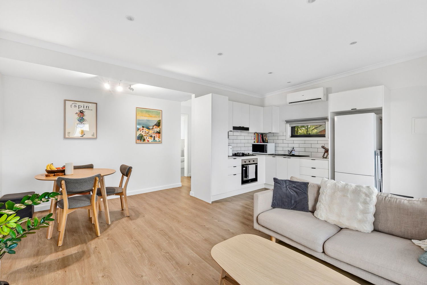 Listing image for 3/8 Iona Avenue, BELMONT  VIC  3216