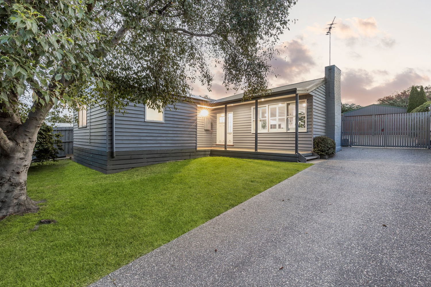 Listing image for 50 Bailey Street, BELMONT  VIC  3216