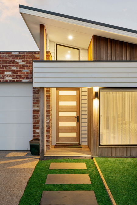 108 Oakdean Boulevard