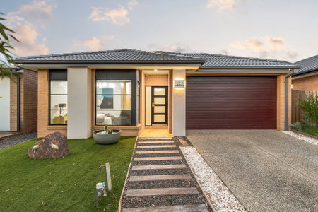 37 Salisbury Circuit