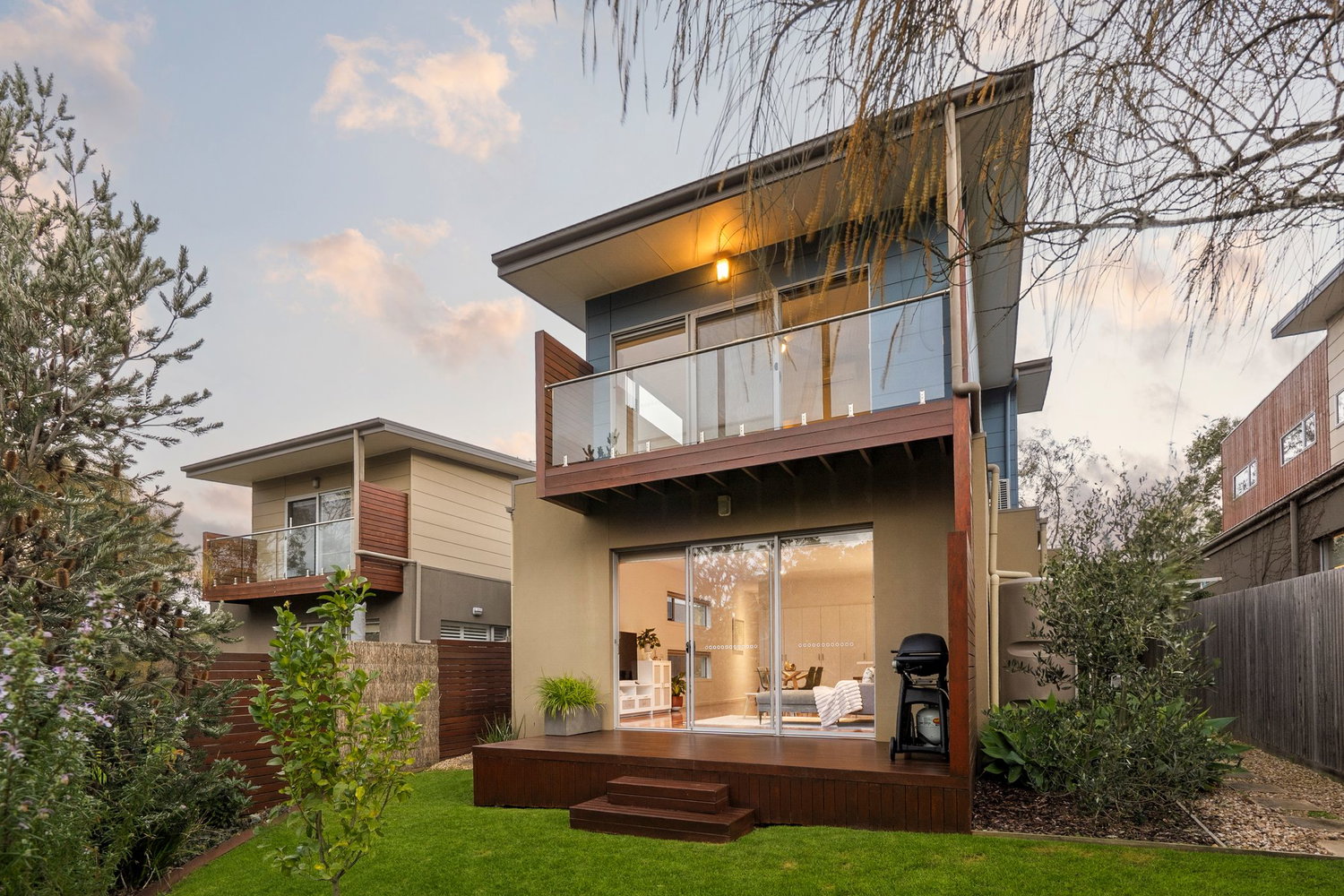Listing image for 2/3 Moonah Place, TORQUAY  VIC  3228
