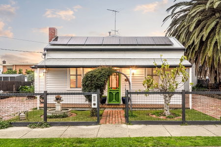 63 Yuille Street
