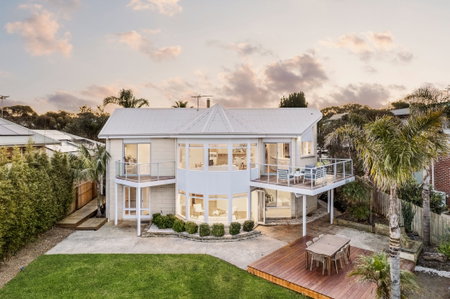 36 Ocean View Crescent