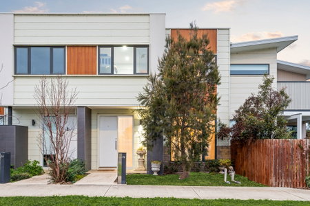 22 Merrijig Drive