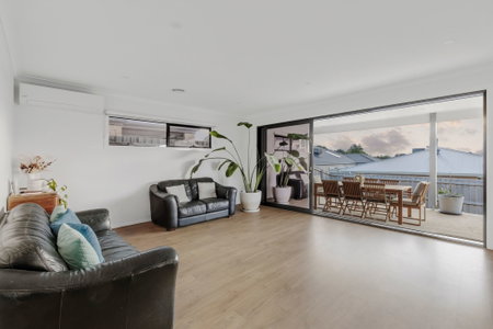 121 Kensington Road