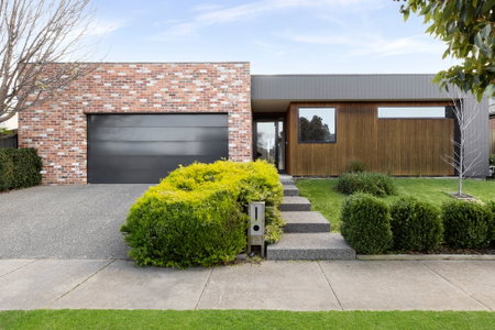 15 Inglewood Lane