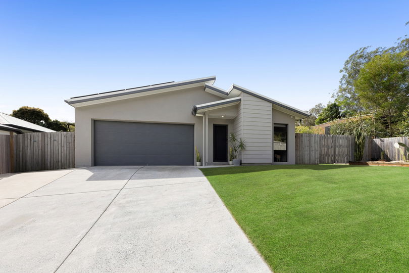 8 Banksia Place