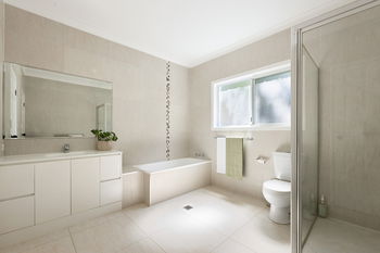 Listing image for 4 Kentucky Court, Little Mountain  QLD  4551