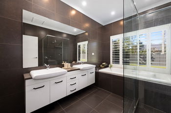 Listing image for 3 Casuarina Drive, Little Mountain  QLD  4551