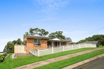 Listing image for 2 Stradbroke Drive, Little Mountain  QLD  4551
