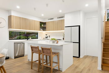 Listing image for 24 Bayonne Close, Little Mountain  QLD  4551