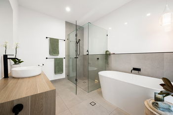 Listing image for 24 Bayonne Close, Little Mountain  QLD  4551