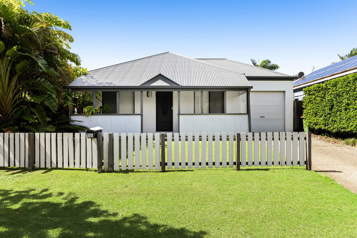 Listing image for 32 Rosslare Street, Caloundra West  QLD  4551