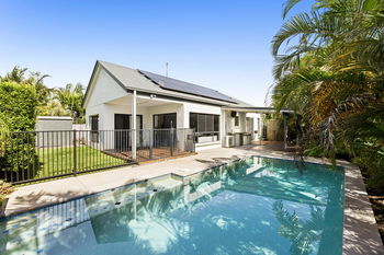 Listing image for 32 Rosslare Street, Caloundra West  QLD  4551
