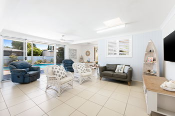 Listing image for 11 Montgomery Crescent, Golden Beach  QLD  4551