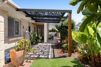 Listing image for 11 Montgomery Crescent, Golden Beach  QLD  4551