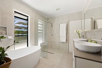 Listing image for 44 Sugar Bag Road, Little Mountain  QLD  4551
