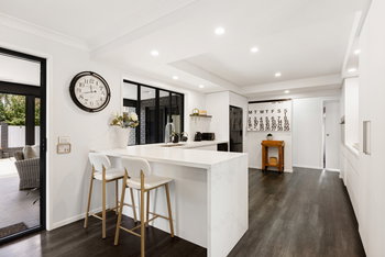 Listing image for 35 Enfield Crescent, Battery Hill  QLD  4551