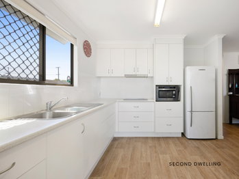 Listing image for 9 Pinaroo Street, Battery Hill  QLD  4551