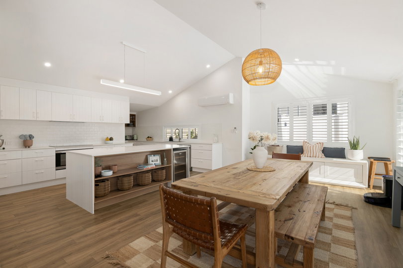 34 Riflebird Avenue