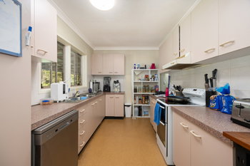 Listing image for 8 Mountaindale Court, Mooloolah Valley  QLD  4553