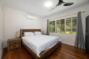 Listing image for 8 Mountaindale Court, Mooloolah Valley  QLD  4553