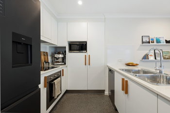 Listing image for 1/39 Auburn Street, Caloundra West  QLD  4551