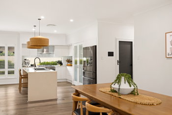 Listing image for 40 Little Mountain Drive, Little Mountain  QLD  4551