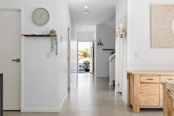 Listing image for 8 Mariner Court, Mountain Creek  QLD  4557