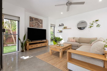 Listing image for 8 Mariner Court, Mountain Creek  QLD  4557