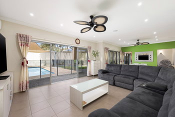 Listing image for 7 Hillview Crescent, Little Mountain  QLD  4551