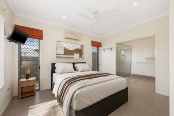 Listing image for 7 Hillview Crescent, Little Mountain  QLD  4551