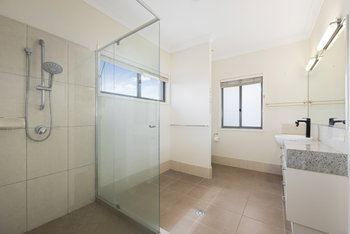 Listing image for 7 Hillview Crescent, Little Mountain  QLD  4551