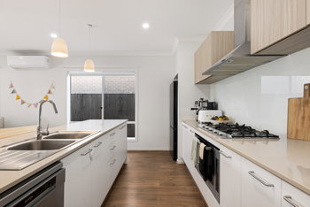 Listing image for 10 Jeanine Crescent, Nirimba  QLD  4551