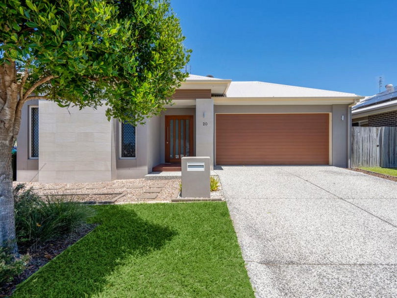 20 Apple Crescent