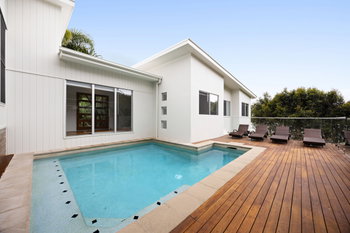 Listing image for 1/15 Wattlefield Road, Little Mountain  QLD  4551