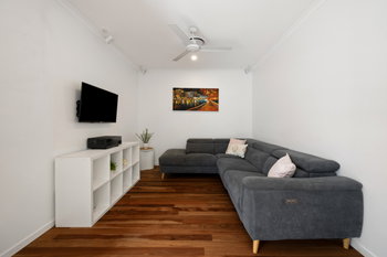 Listing image for 1/15 Wattlefield Road, Little Mountain  QLD  4551