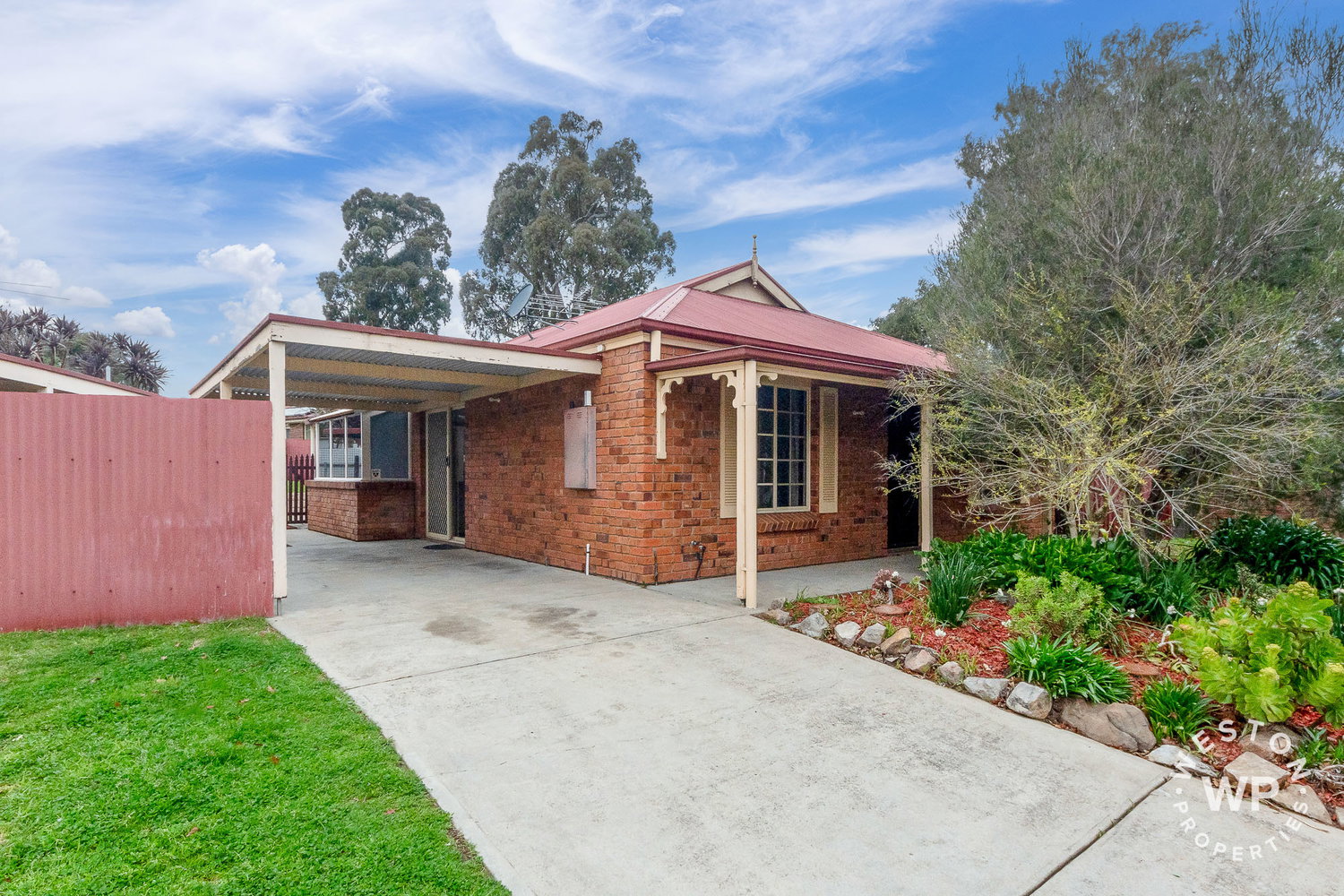 Listing image for 2/7 Zanker Drive, MOUNT BARKER  SA  5251