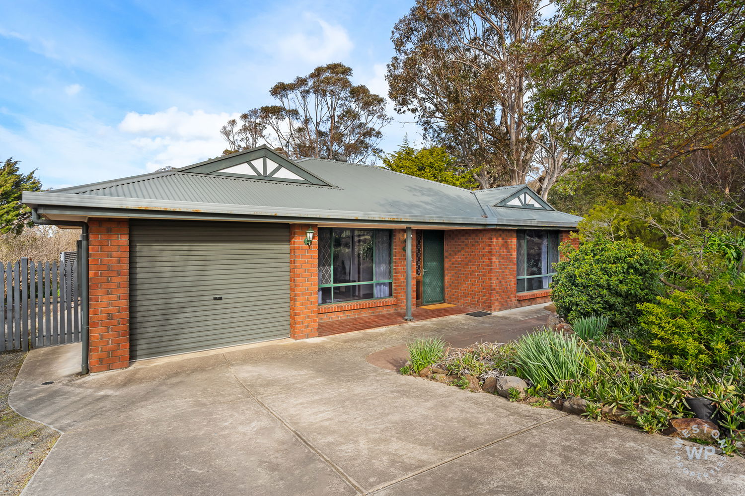 Listing image for 41 Jeffrey Street, NAIRNE  SA  5252