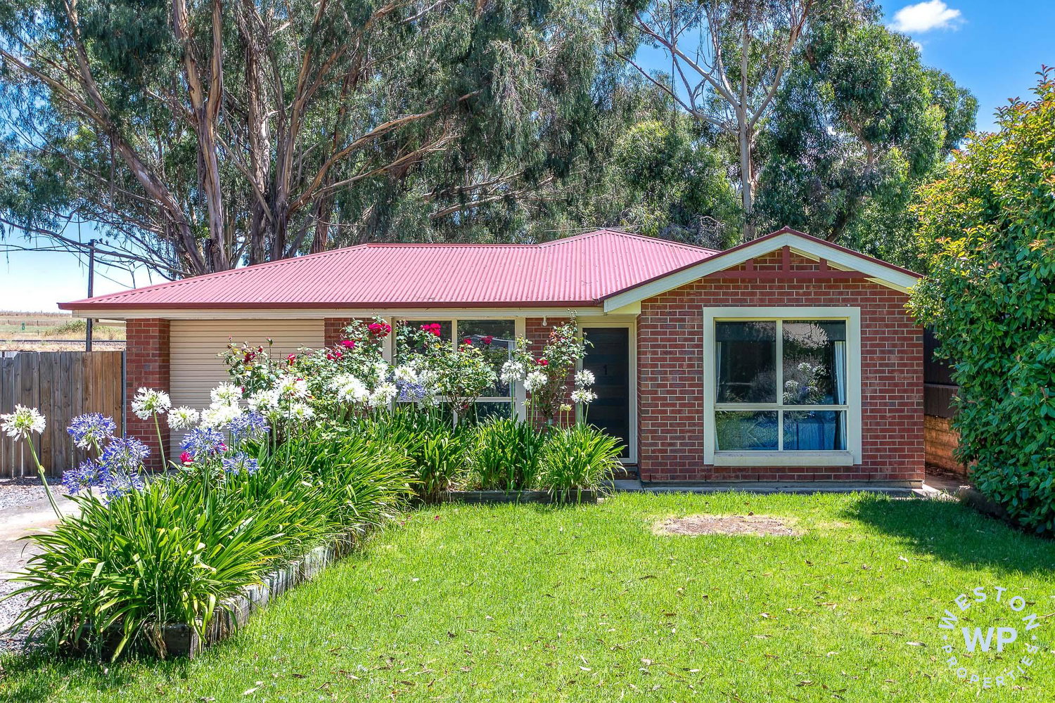 Listing image for 1 Elizabeth Street, NAIRNE  SA  5252