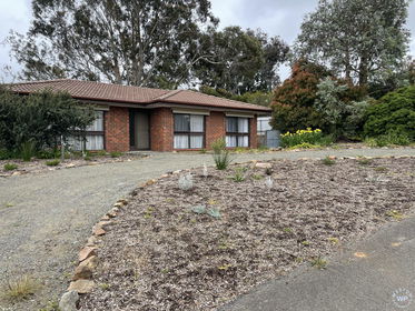 12 Hurling Drive, MOUNT BARKER